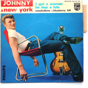 JOHNNY A NEW YORK  (Avec Languette et Carré Jaune au Verso !)